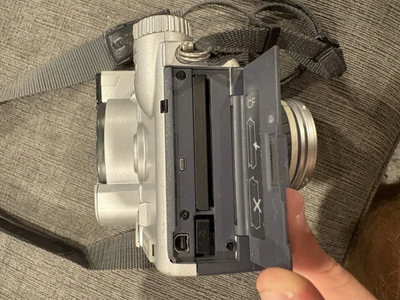 Minolta DiMAGE Z1 Image