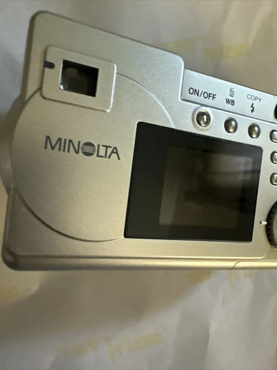 Minolta E223 Image