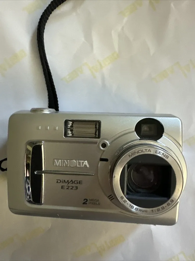 Minolta E223 Image