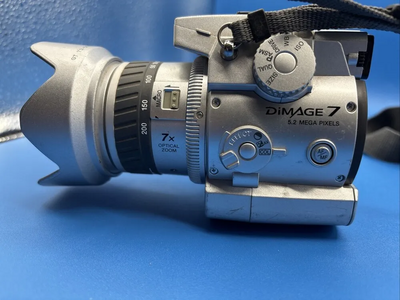Minolta DiMAGE 7 Image