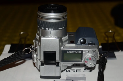 Minolta DiMAGE 7 Image
