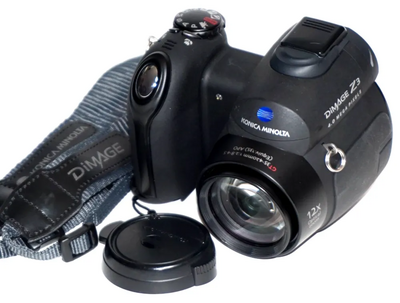 Minolta Konica  dimage z3 Image