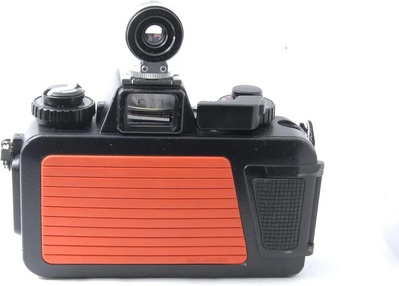 Nikon V Image
