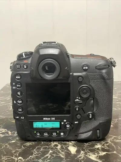 Nikon D5 Image