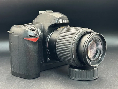 Nikon D70s Image