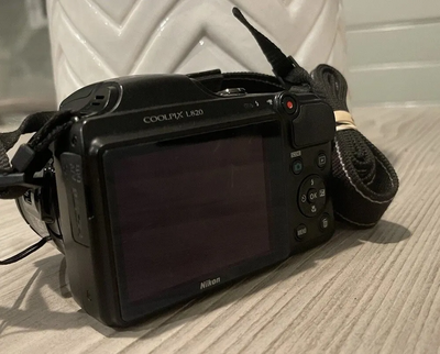 Nikon Coolpix L820 Image