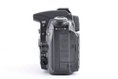 Nikon D90 Image