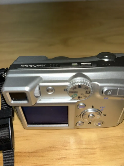Nikon 4800 Image