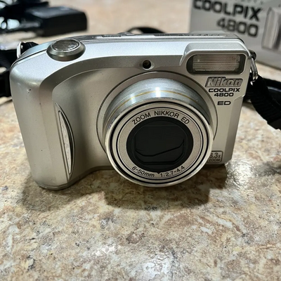 Nikon 4800 Image