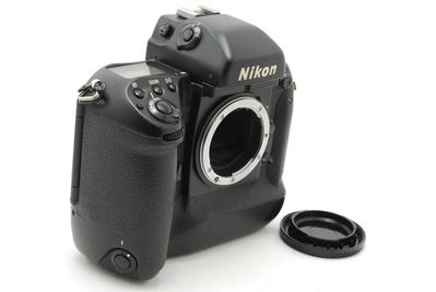 Nikon F5 Image