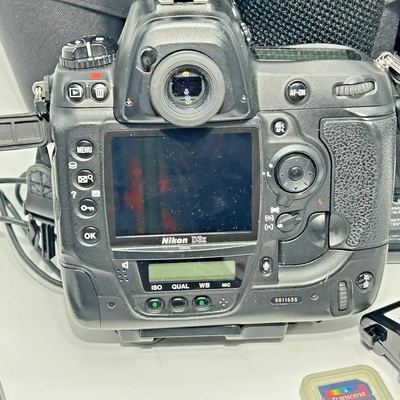 Nikon Speedlight 800 Image