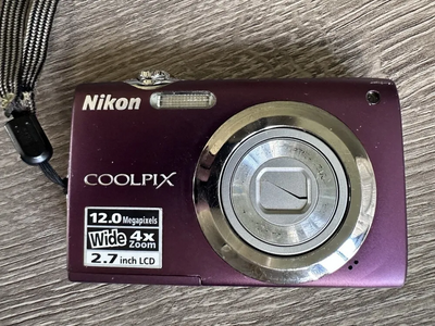 Nikon S3000 Image