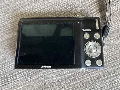 Nikon S3000 Image