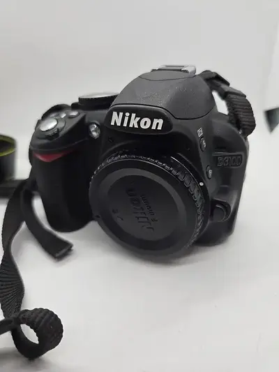 Nikon D3100 Image