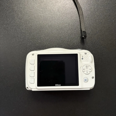 Nikon Coolpix w100 Image