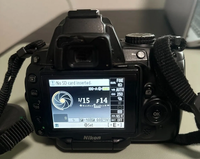 Nikon D5000 Image