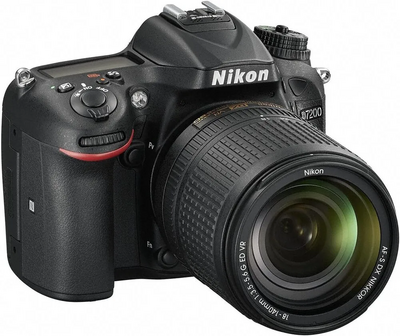 Nikon D7200 18-140VR Image