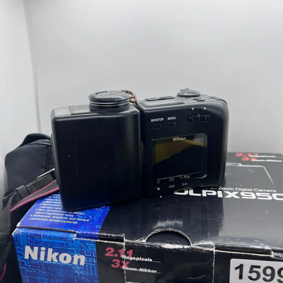 Nikon 950 Image