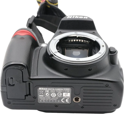 Nikon D3000 18-55mm Kit Image