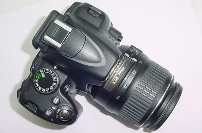 Nikon D3000 18-55mm Kit Image