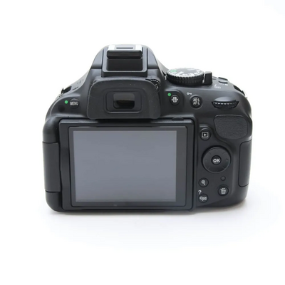 Nikon D5200 Image