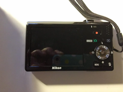 Nikon S6000 Image