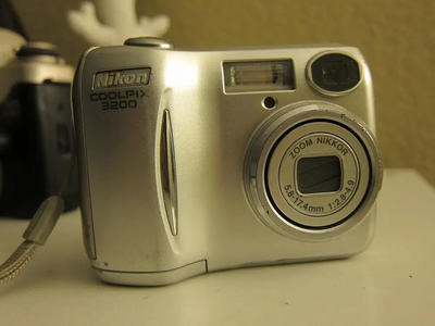 Nikon Coolpix S3200 Image