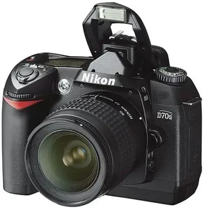 Nikon D70S Image