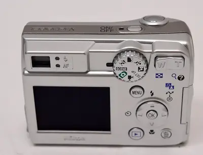 Nikon 7600 Image