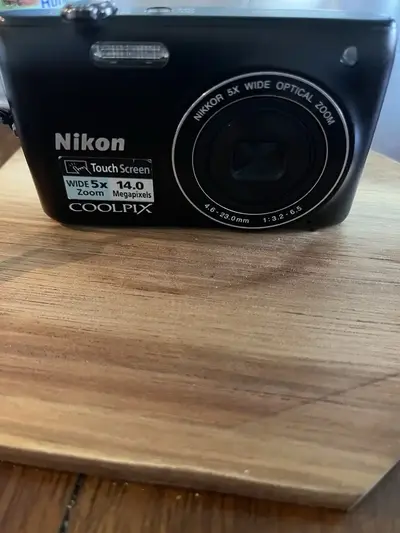 Nikon Coolpix 4100 Image