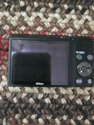 Nikon Coolpix s570 Image