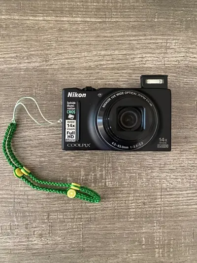 Nikon S8200 Image