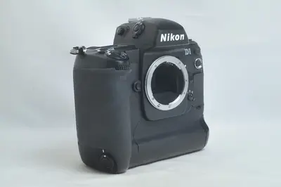 Nikon D1 Image