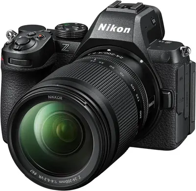 Nikon Z5 II 24-200 Image