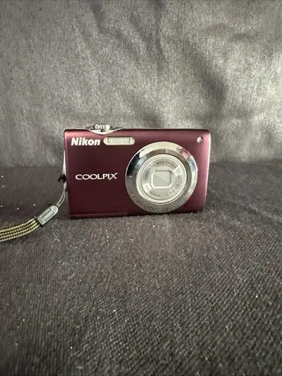 Nikon S3000 Image