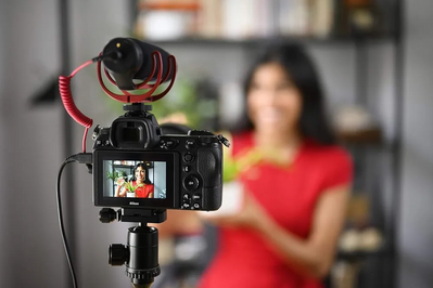 Nikon Z 7II FX-format Mirrorless  Body w/ NIKKOR Z 24-70mm f/4 S Image