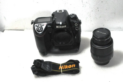 Nikon D2Xs Image