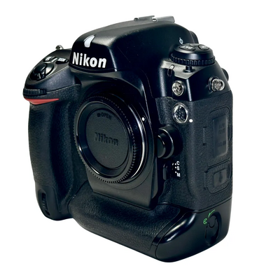 Nikon D2h Image