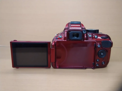 Nikon D5200 Image