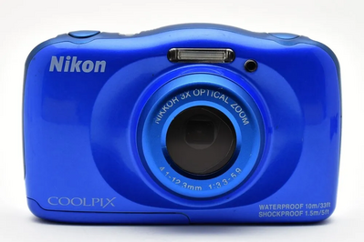 Nikon S33 Image