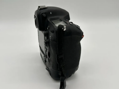 Nikon D4 Image