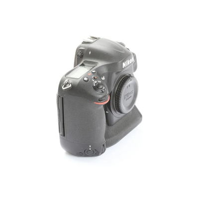 Nikon D4 Image