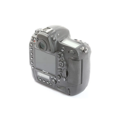 Nikon D4 Image