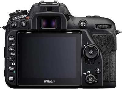 Nikon D7500 Dual Zoom Lens kit Image