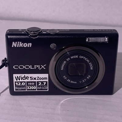 Nikon S560 Image