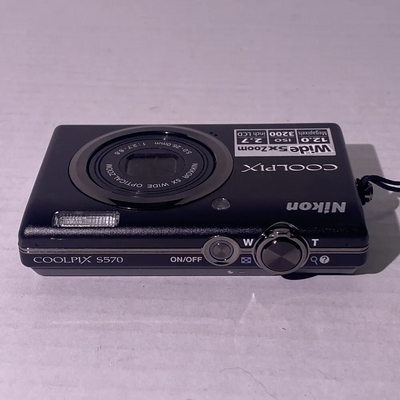 Nikon S560 Image