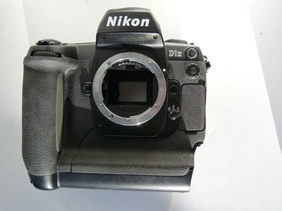 Nikon D1X Image