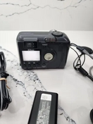 Nikon Coolpix 885 Image