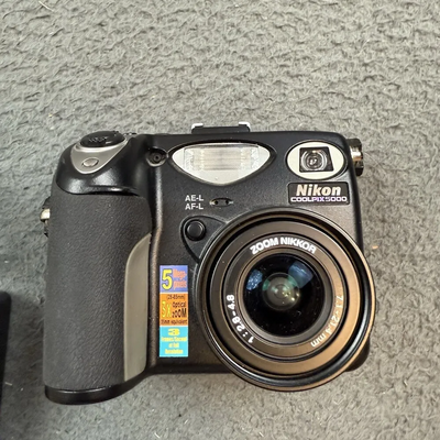 Nikon 5000 Image
