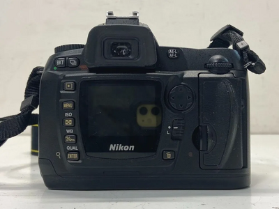 Nikon D70s Image